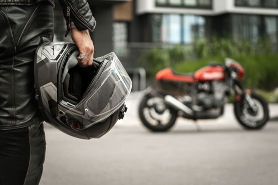 Motorradzubehör – Ibsi's Garage